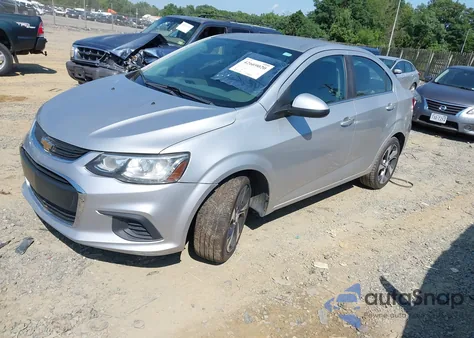 2017 Chevrolet Sonic Premier Auto из США, поврежденный, VIN 1G1JF5SB8H4123086